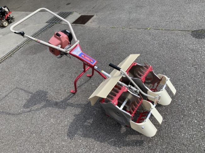 水田除草機 MJ26-Z 写真２